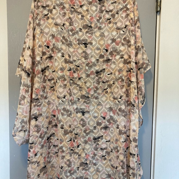 Anthropologie abstract floral multi-colored kimono jacket - Picture 2 of 4